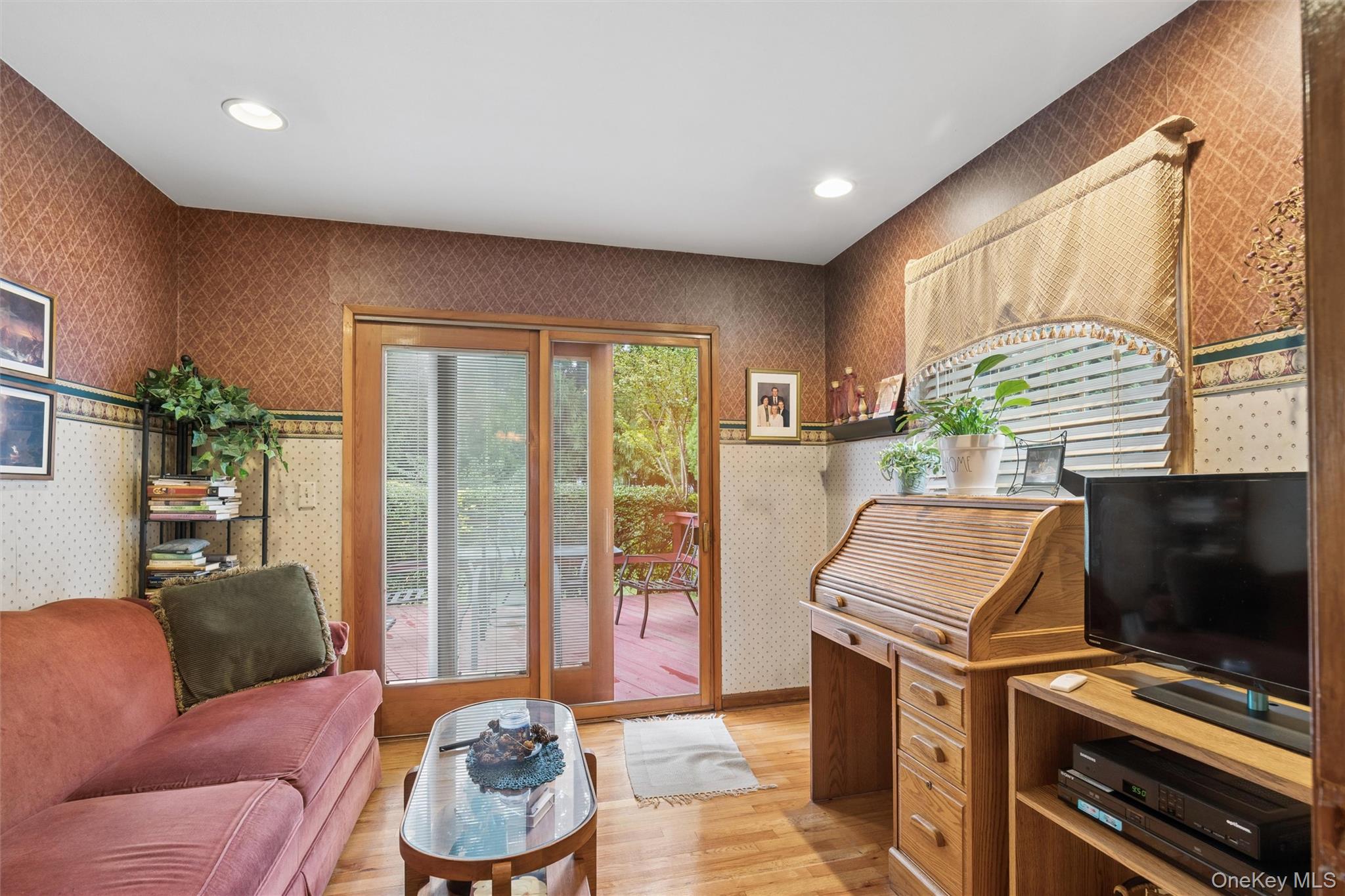 9 Monroe Street – For Sale photo 10