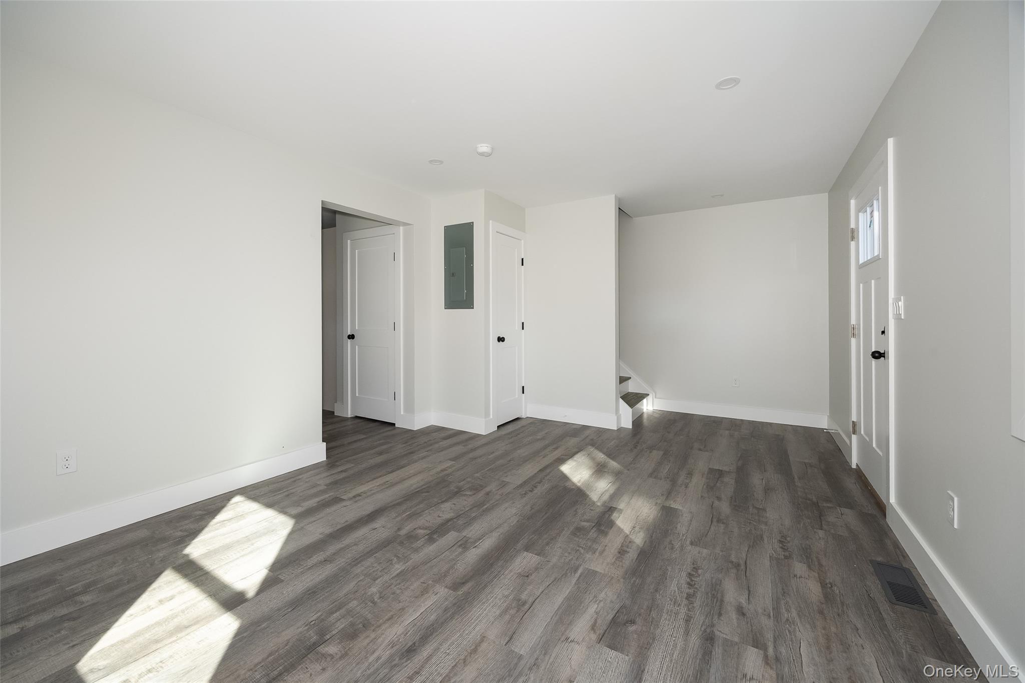 5 Douglas Street, Unit B photo 7