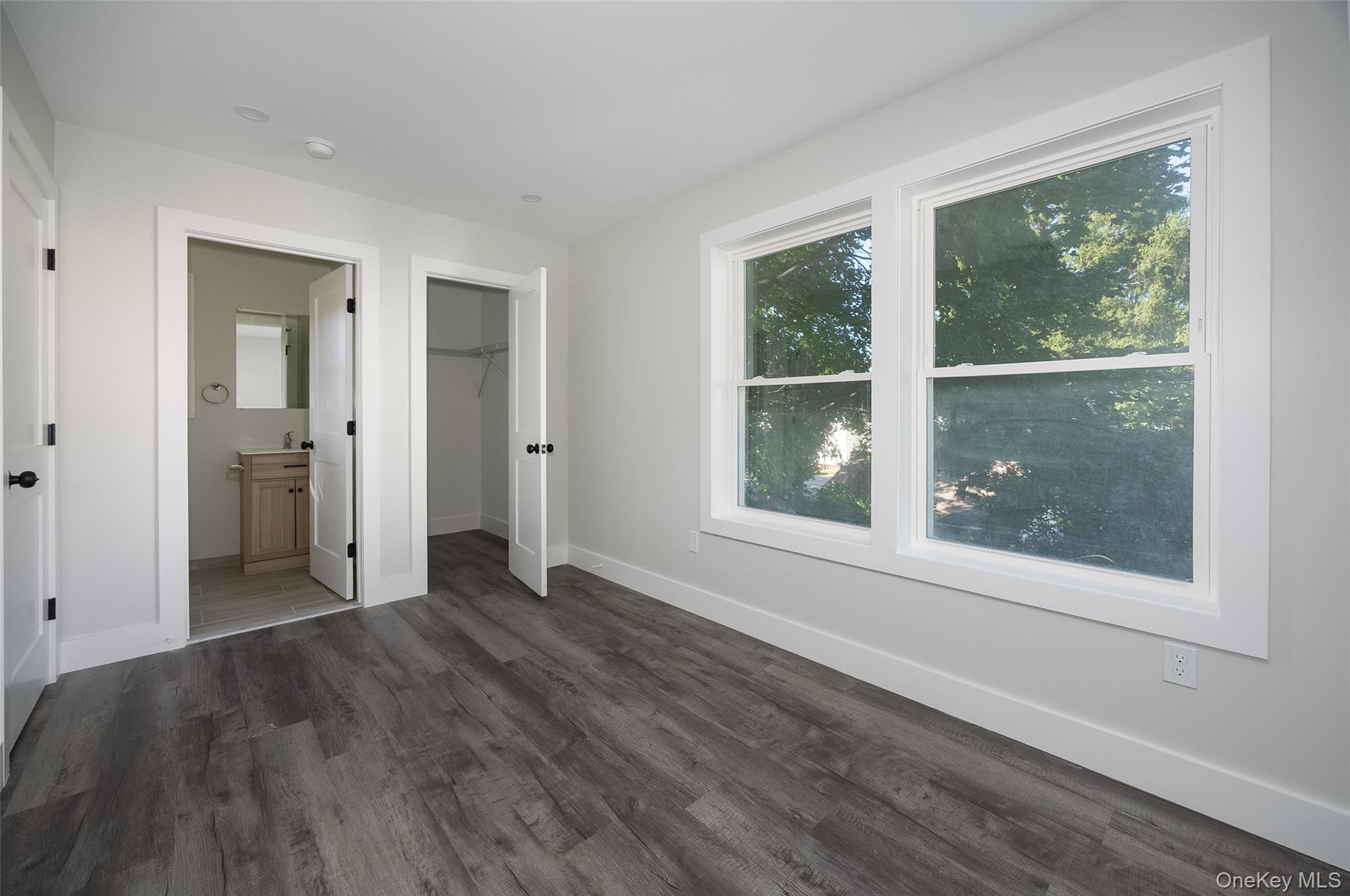 5 Douglas Street, Unit B photo 12