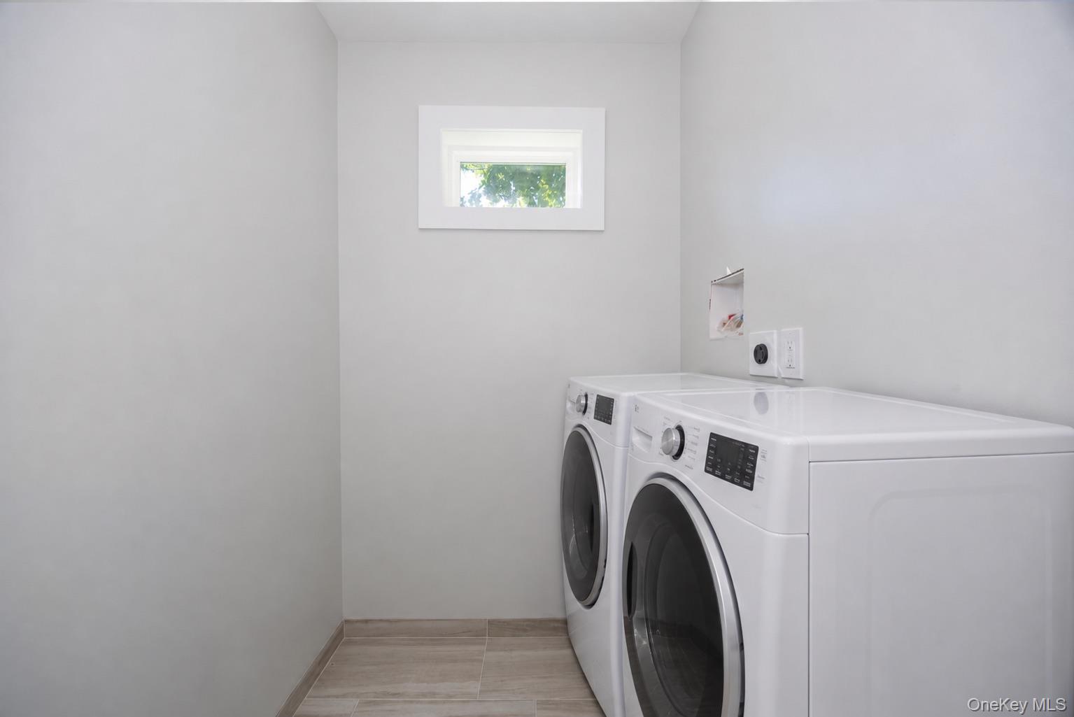 5 Douglas Street, Unit B photo 6