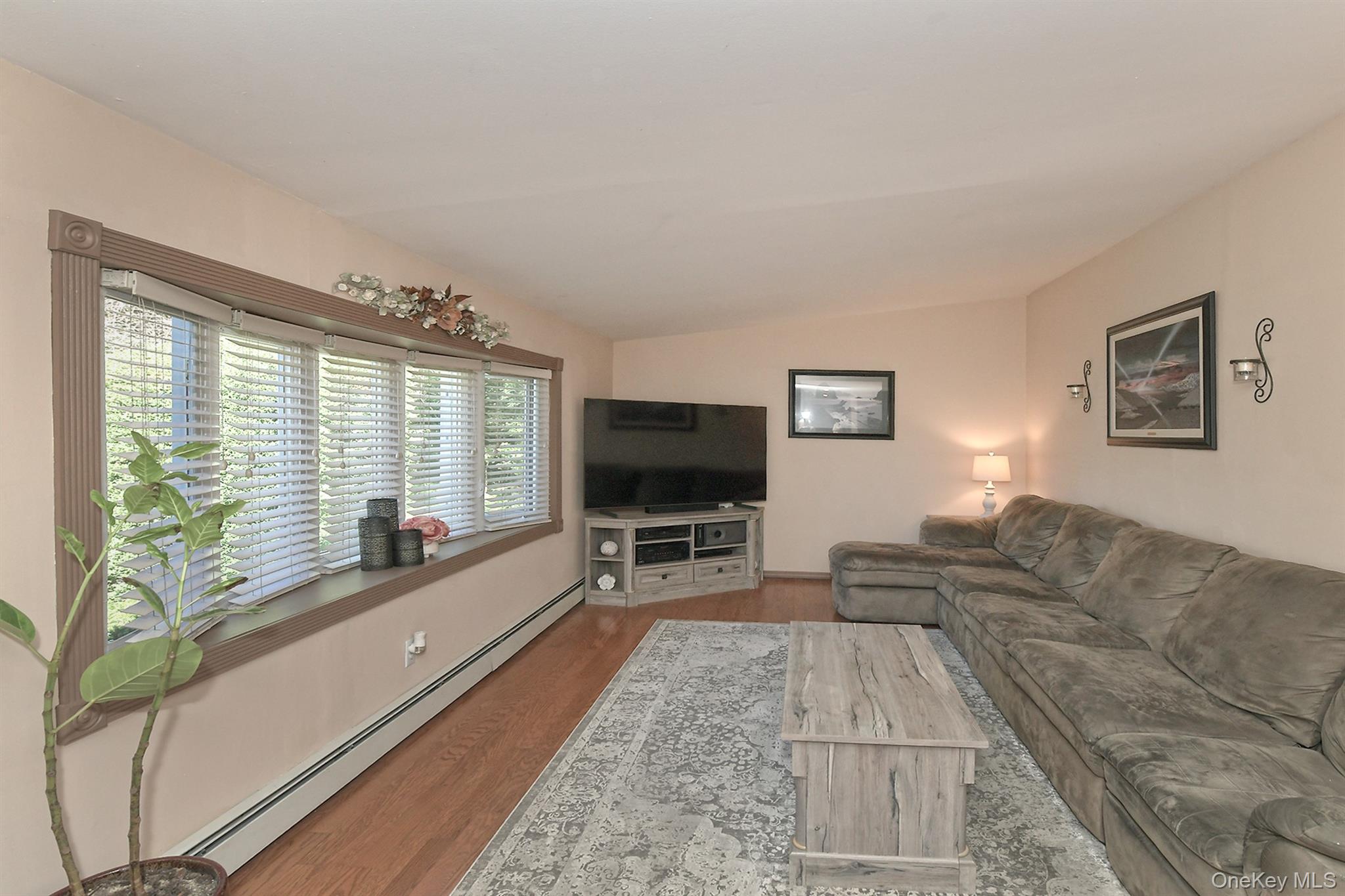 11 Crooked Pine Drive – For Sale photo 3