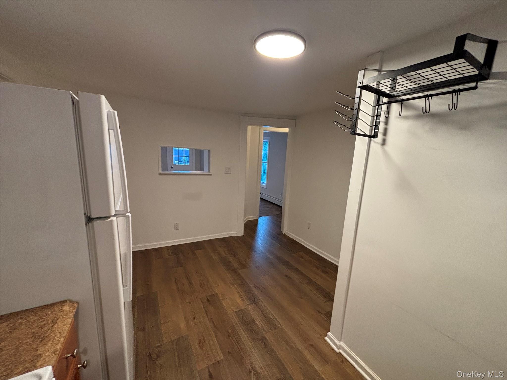 5 Bush Road – For Rent photo 10