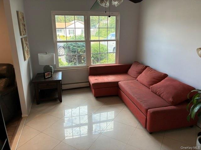 4 Carston Street W – For Sale photo 6