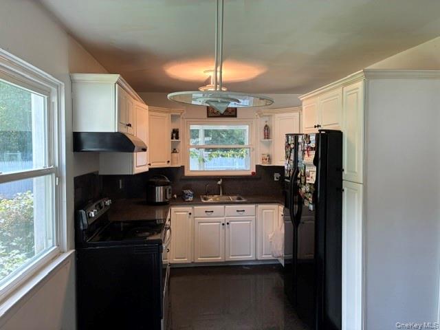 4 Carston Street W – For Sale photo 9