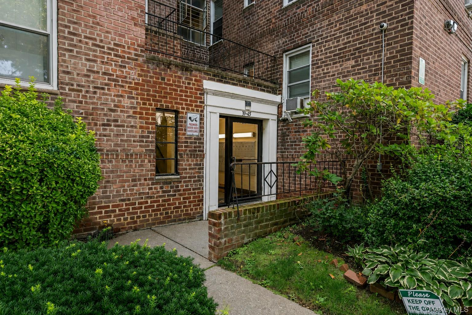 39-45 51st, Unit 5C photo 14