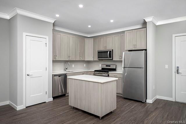 116 Searing Avenue, Unit N319 photo 2