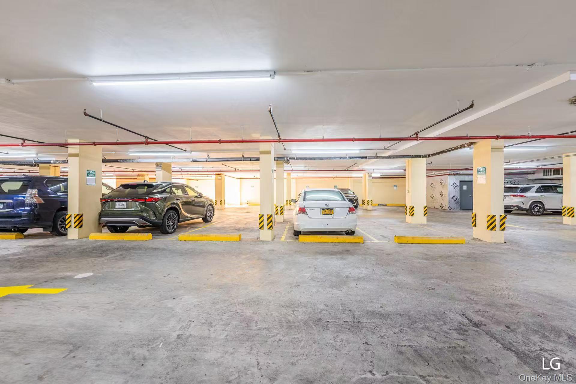 144-27 Sanford Avenue, Unit 3N photo 9