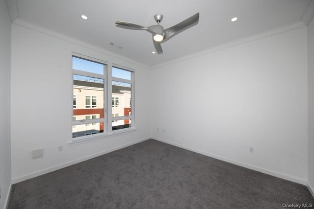 116 Searing Avenue, Unit PHN409 photo 6