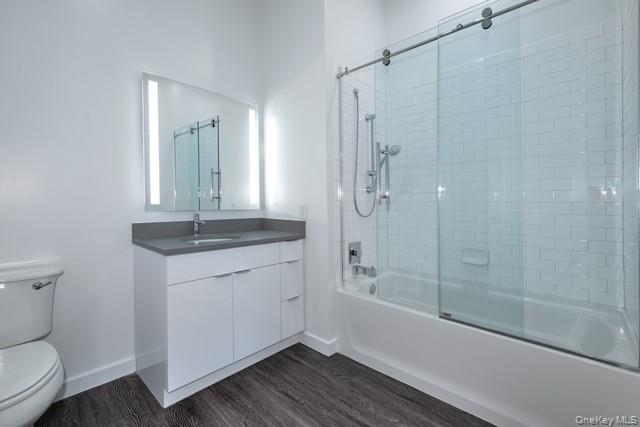 116 Searing Avenue, Unit PHN409 photo 11