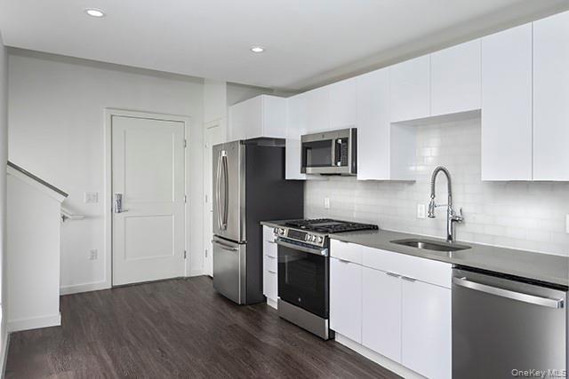 119 Searing Avenue, Unit S121 photo 2