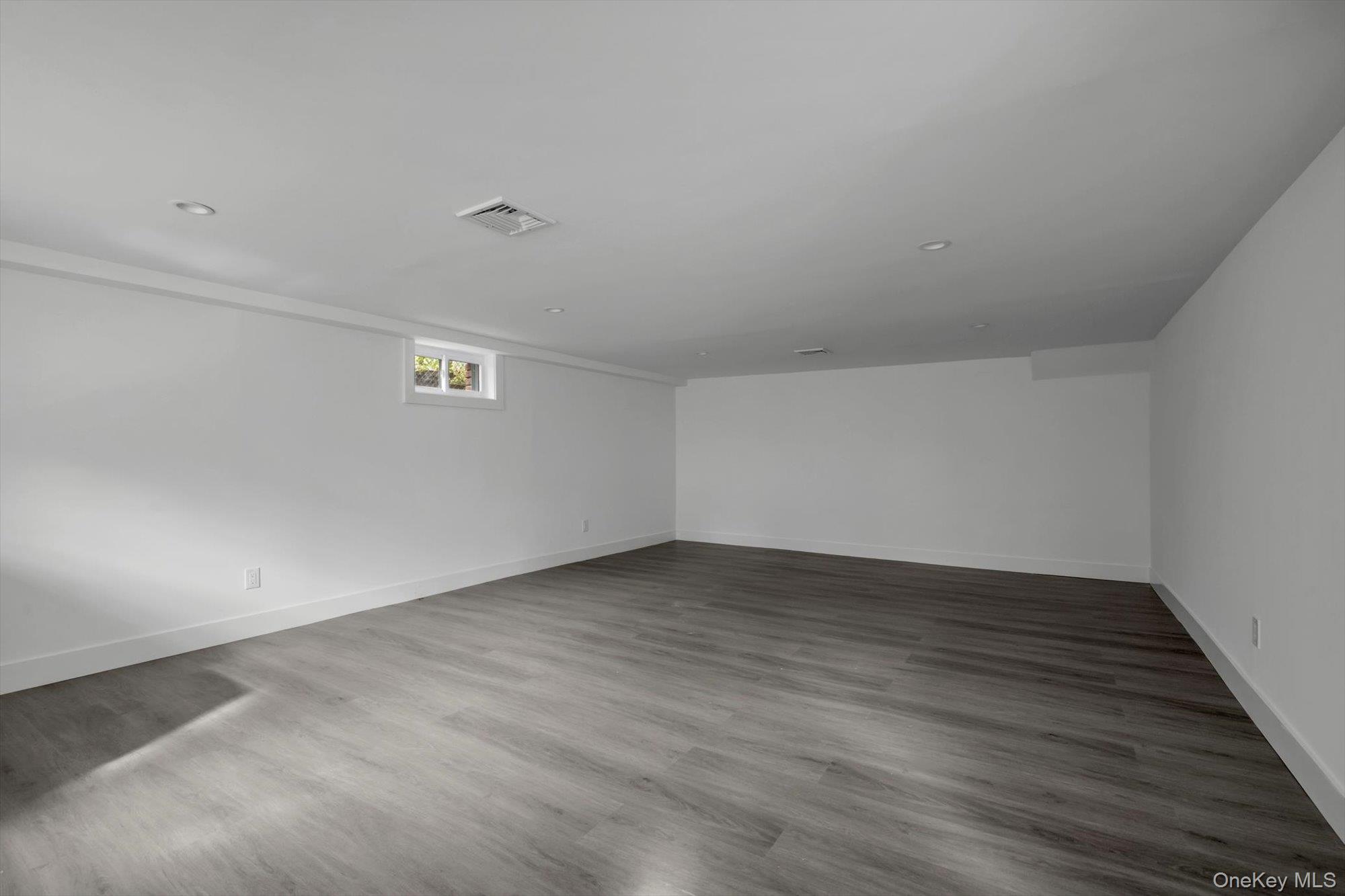 7 Linwood Road N – For Sale photo 10