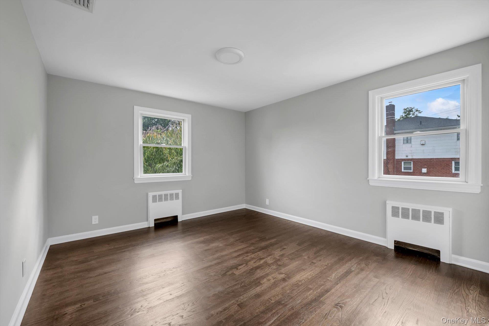 7 Linwood Road N – For Sale photo 8