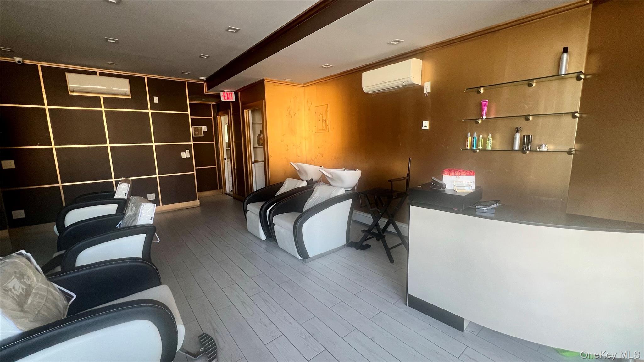 880 Midland Avenue – For Sale photo 3