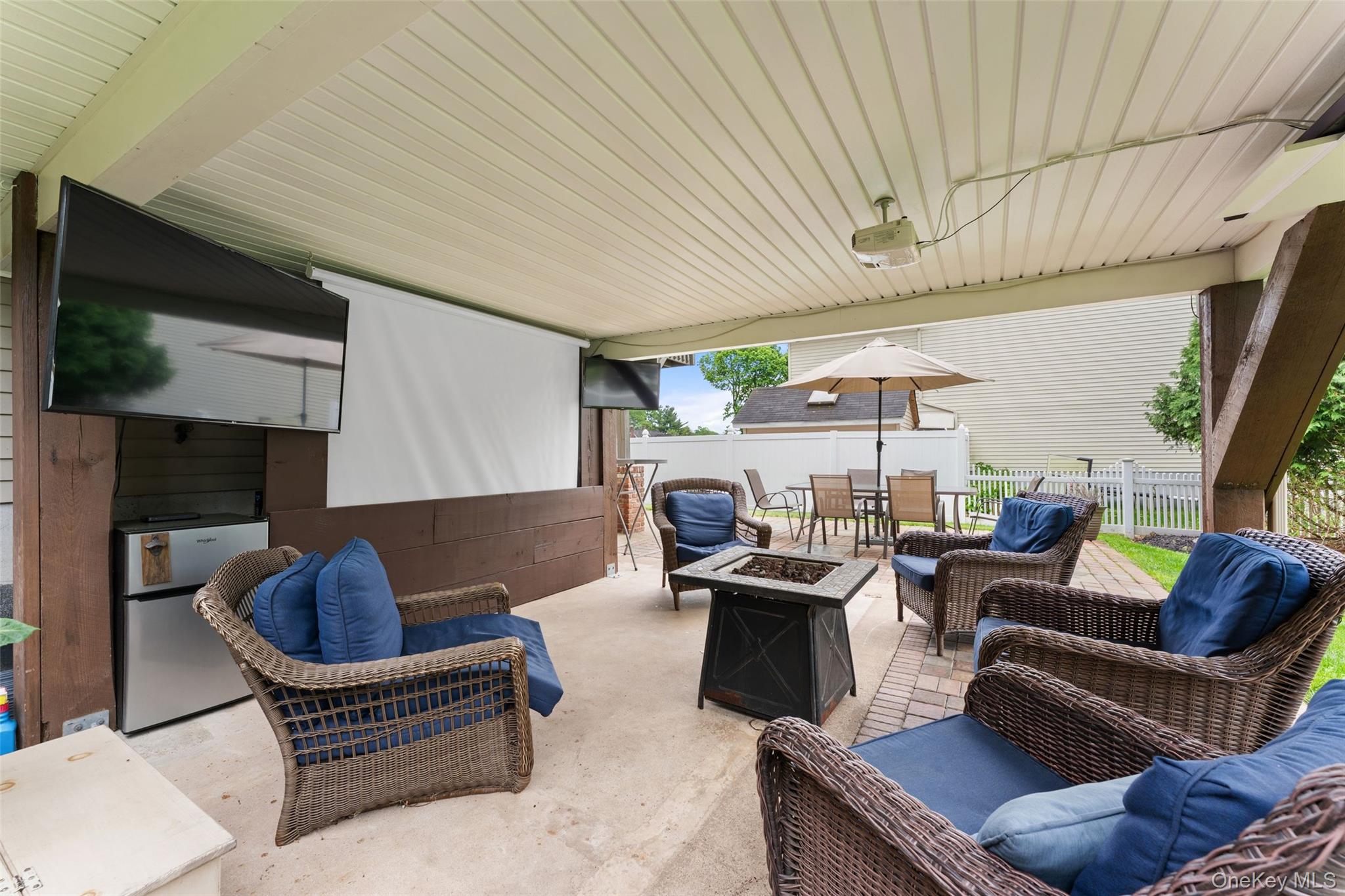 1 Sherwood Road – For Sale photo 26