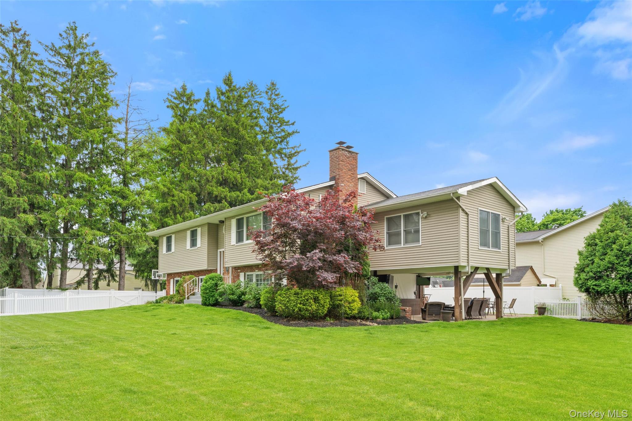 1 Sherwood Road – For Sale