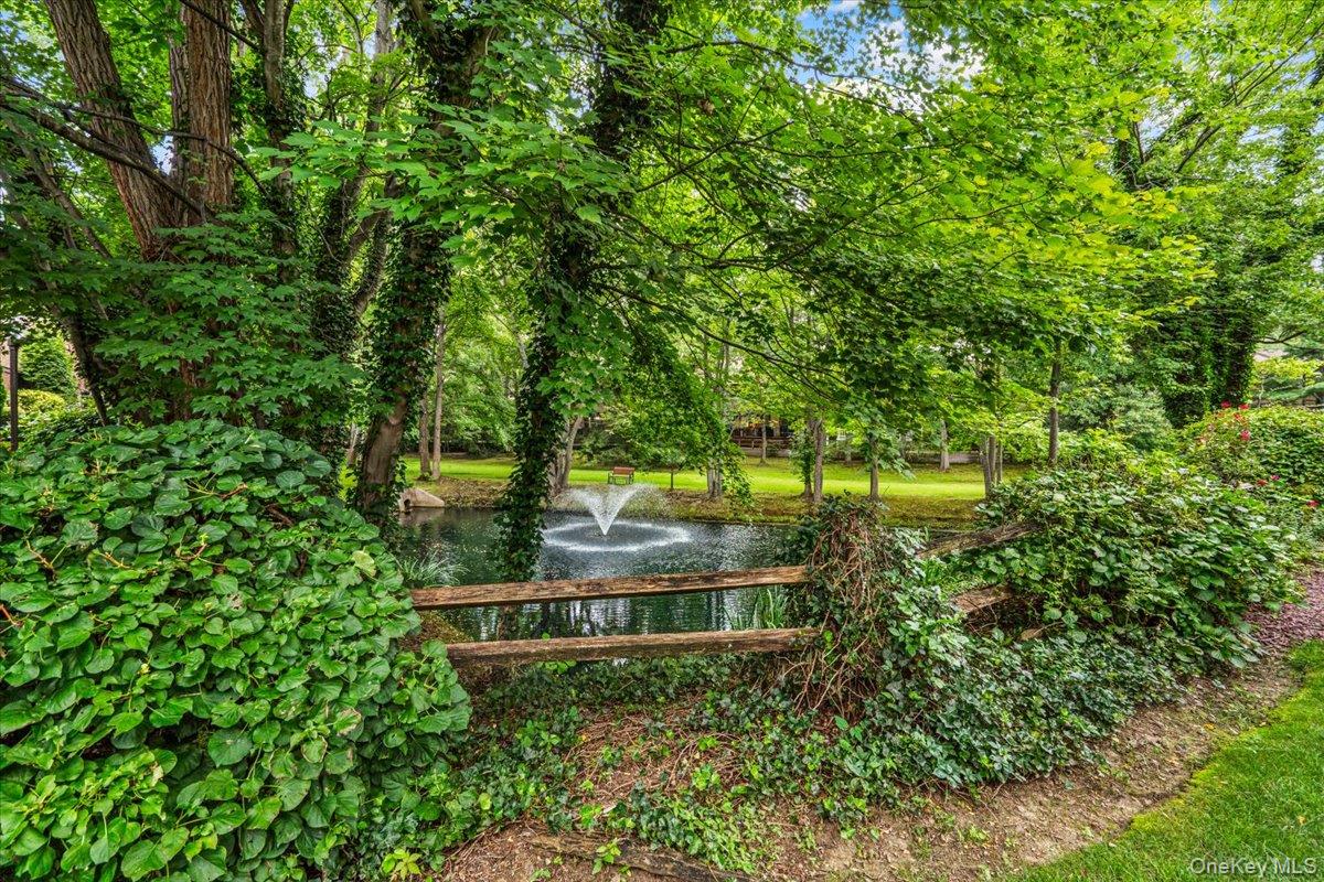 4 Spring Hollow – For Sale photo 13