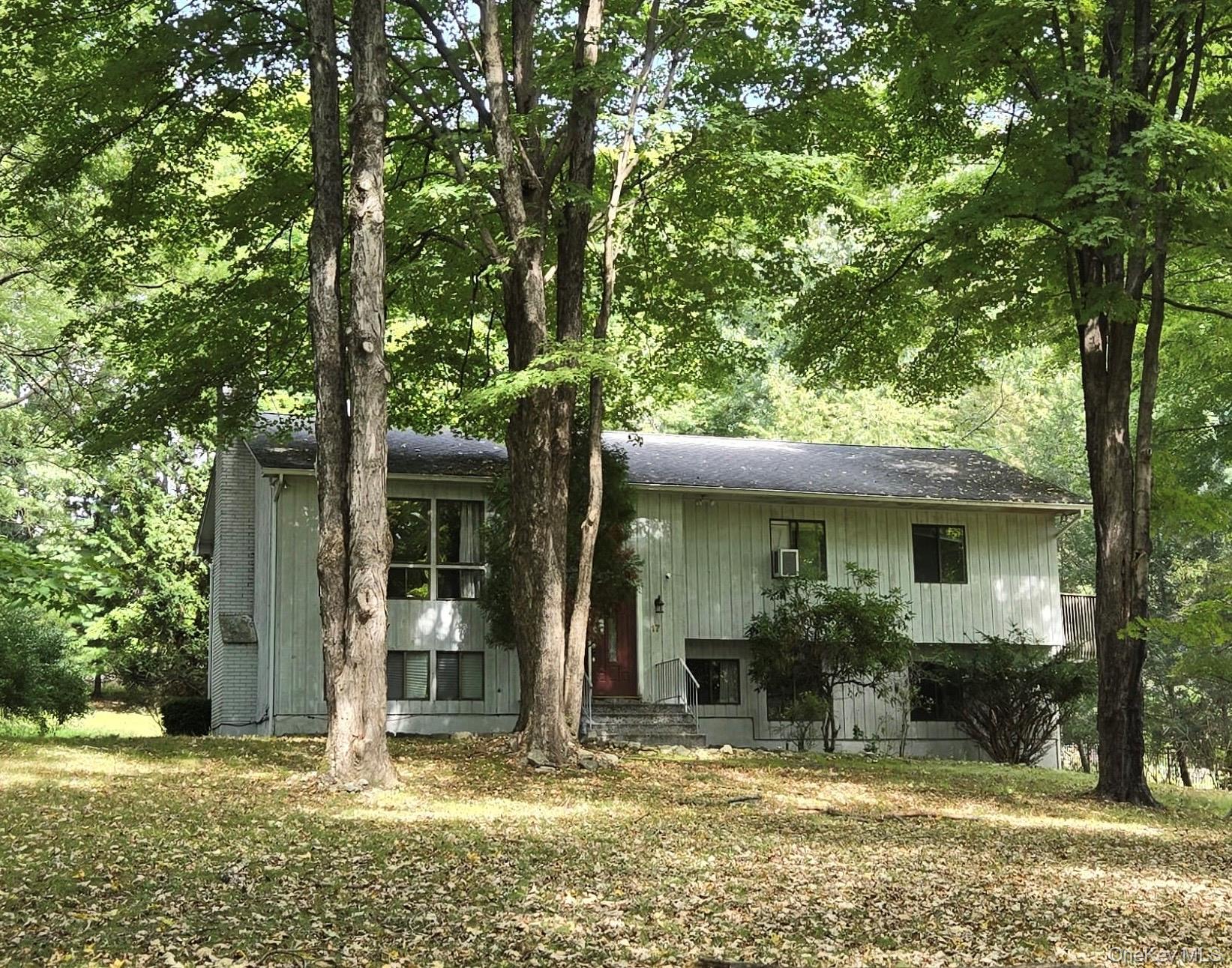 17 Franklin Drive – For Sale photo 2