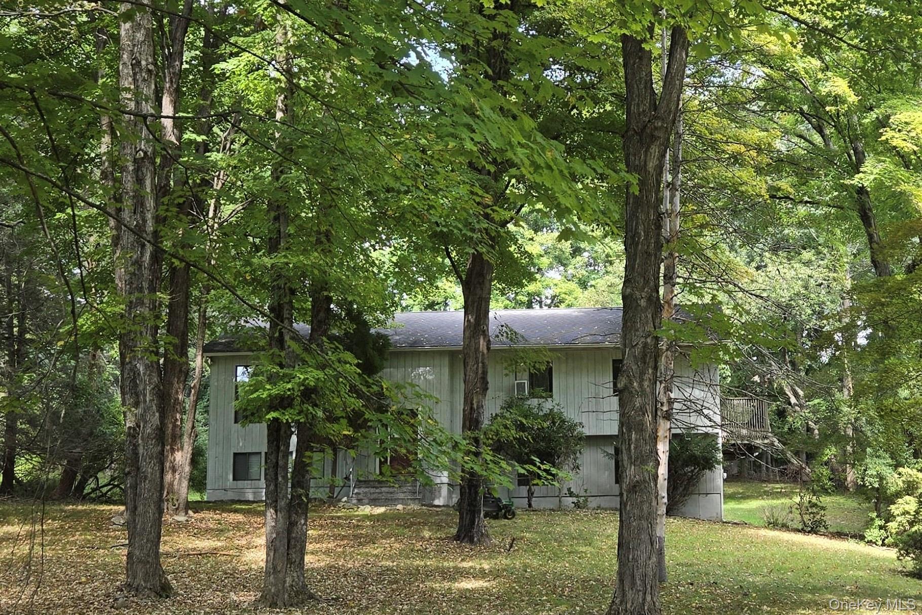 17 Franklin Drive – For Sale photo 3