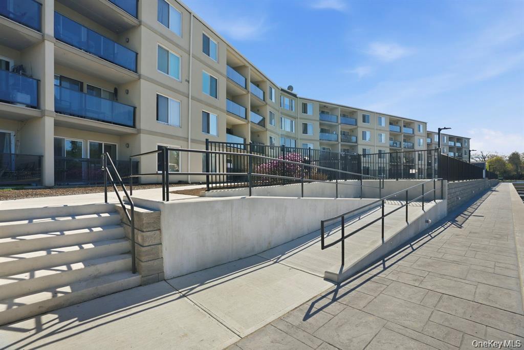 4 Marina Drive, Unit D2 photo 25