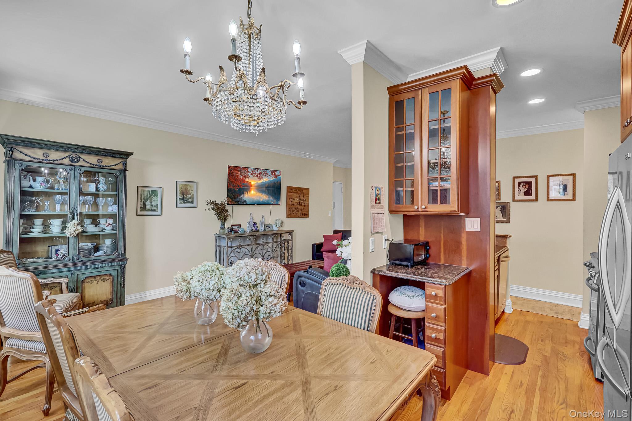 111 7th Street, Unit 304 photo 12