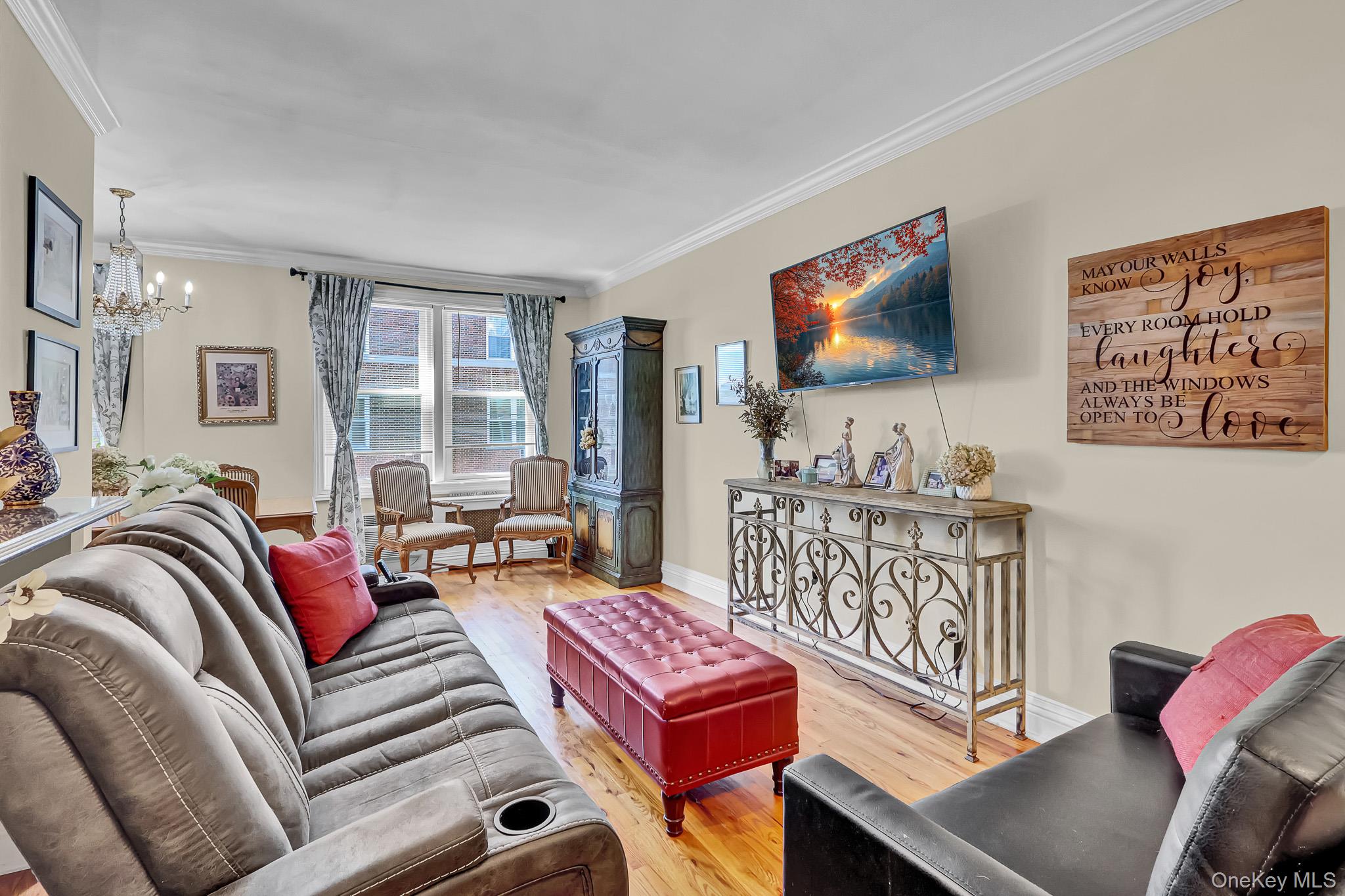 111 7th Street, Unit 304 photo 5