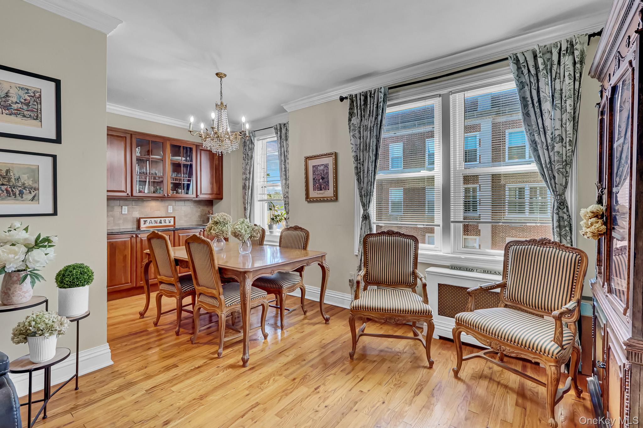 111 7th Street, Unit 304 photo 10