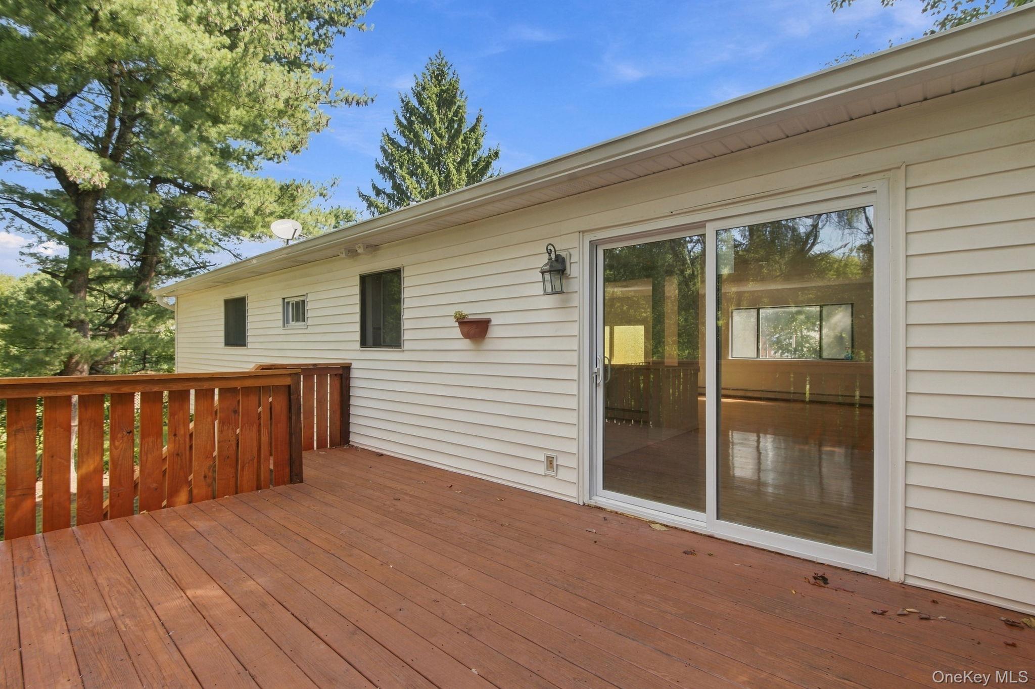 12 Westminister Drive – For Sale photo 33