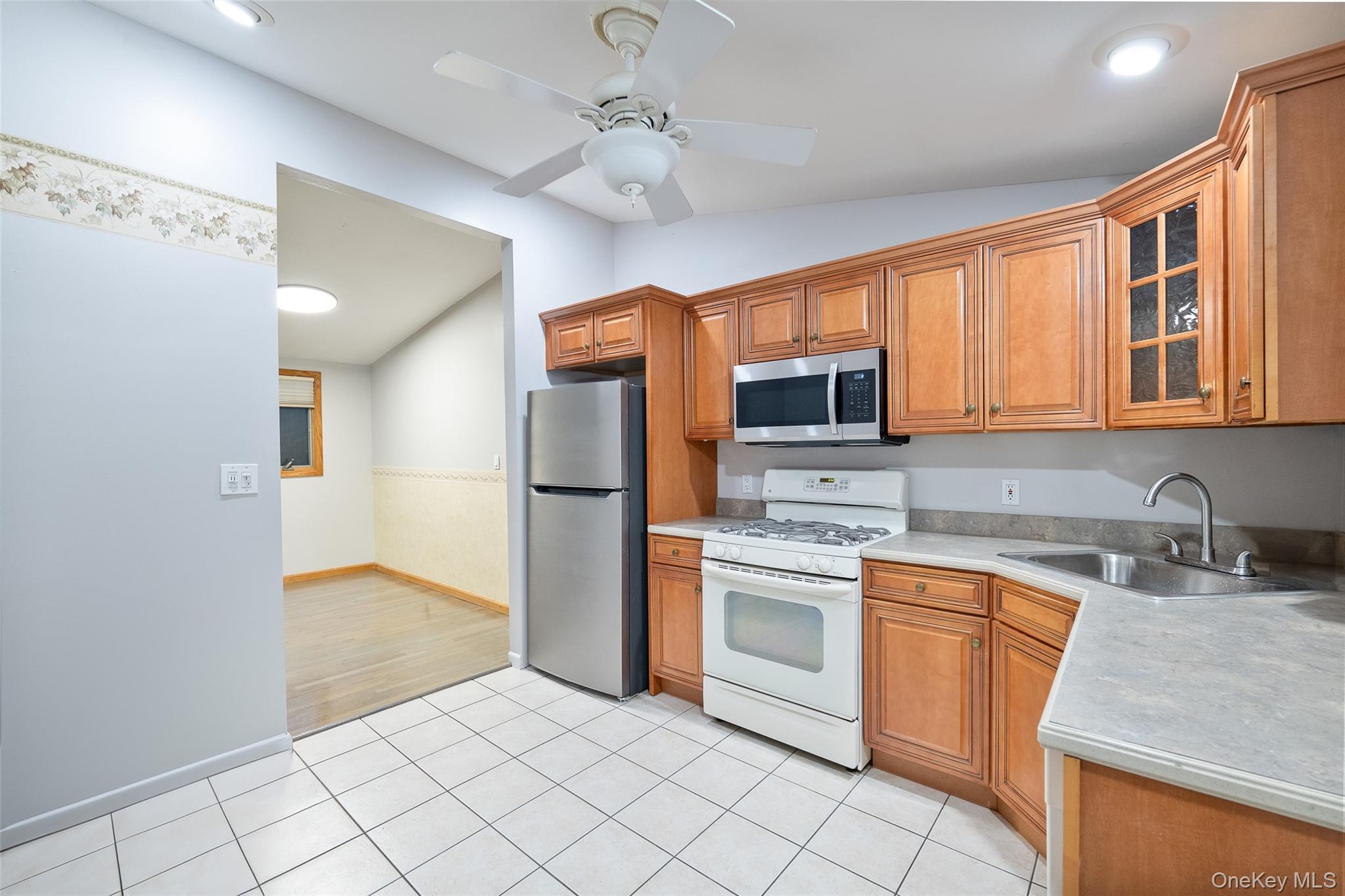 423 Westview Avenue – For Sale photo 13