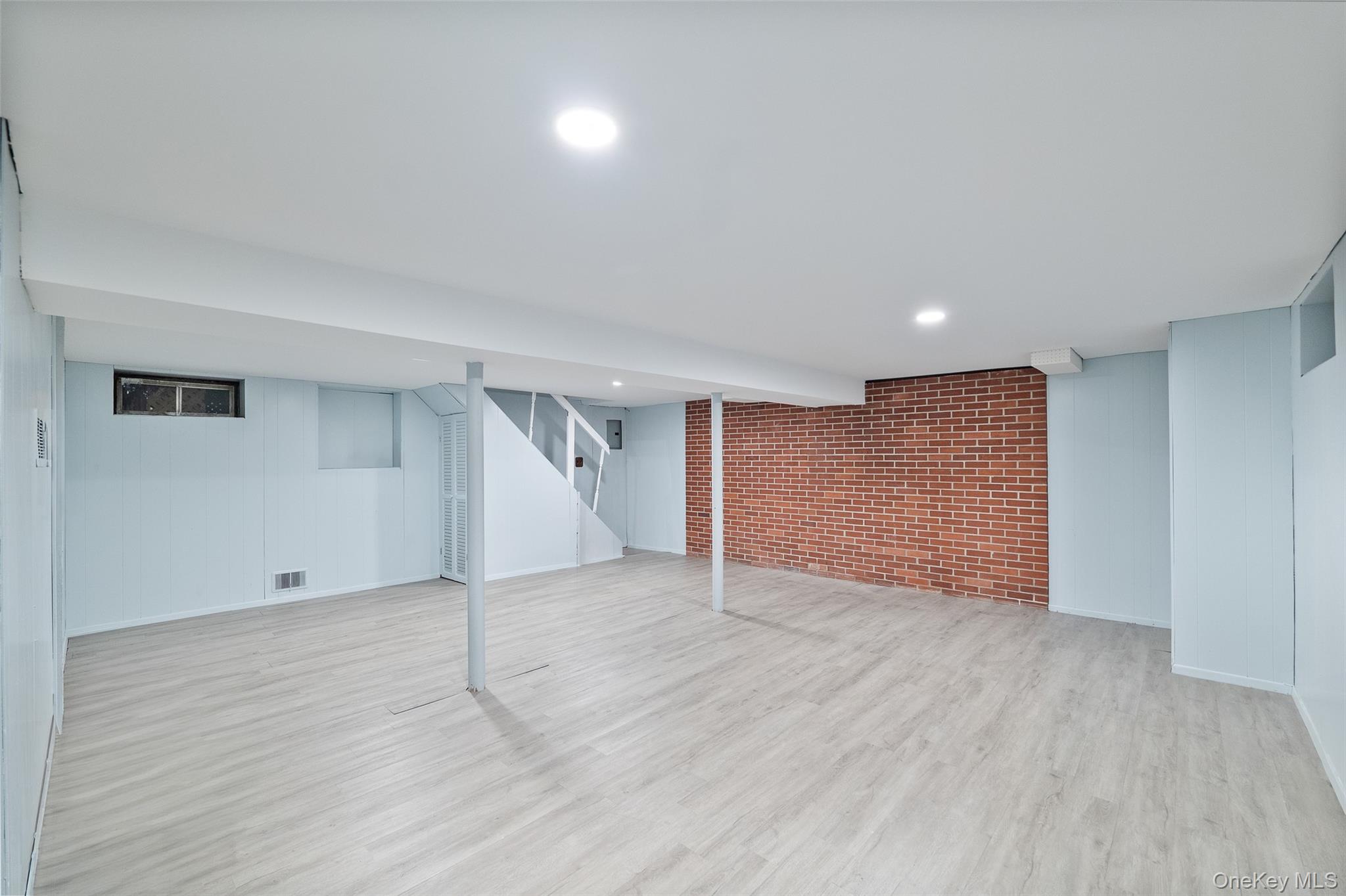 423 Westview Avenue – For Sale photo 24