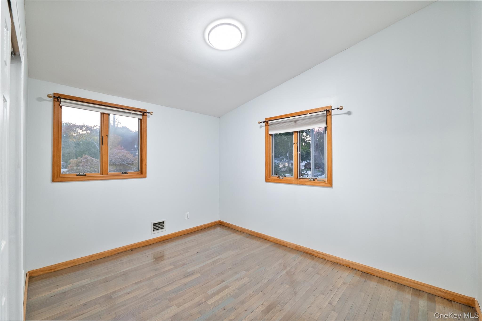 423 Westview Avenue – For Sale photo 14