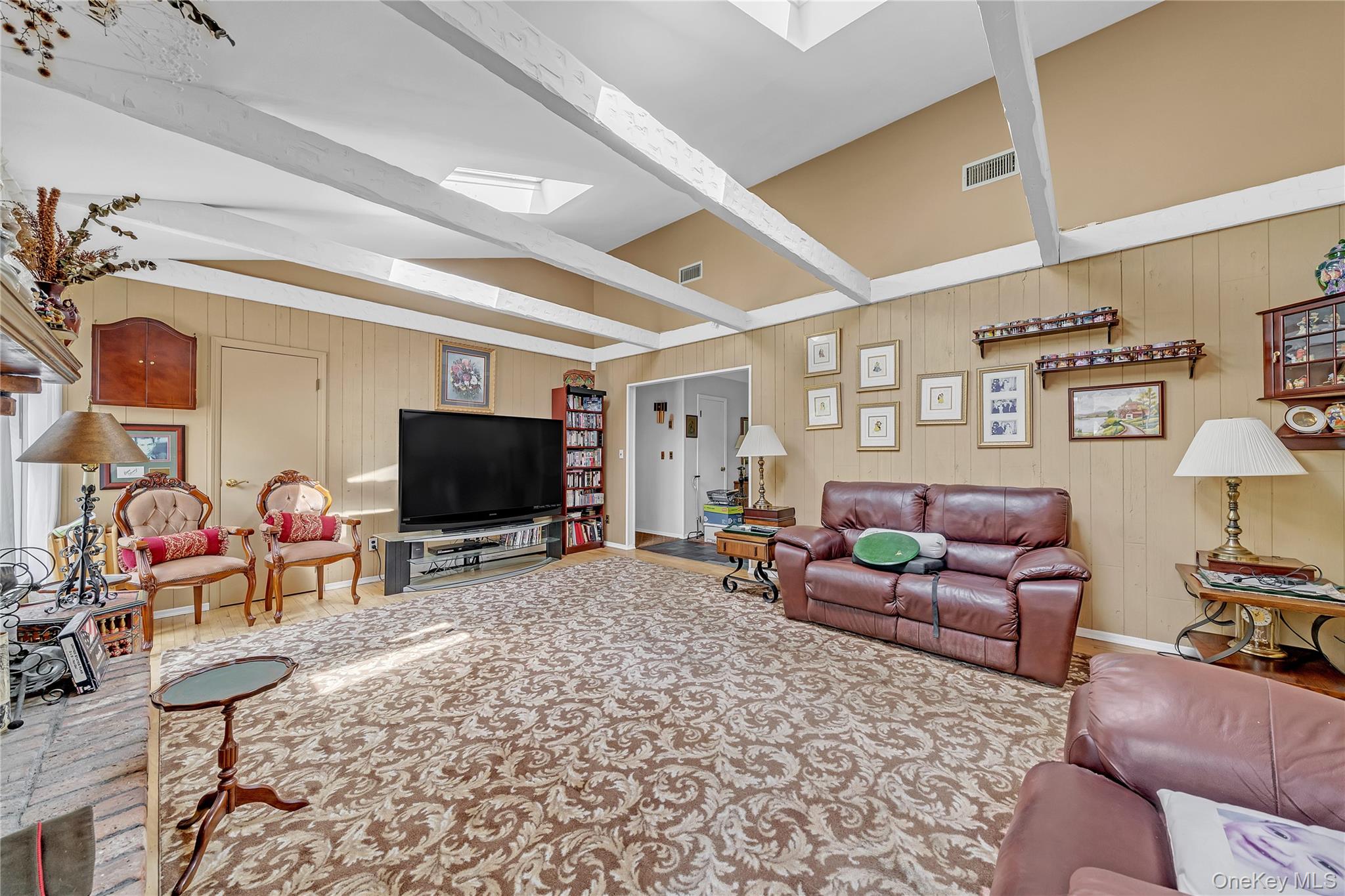 20 Old Route 25A – For Sale photo 15