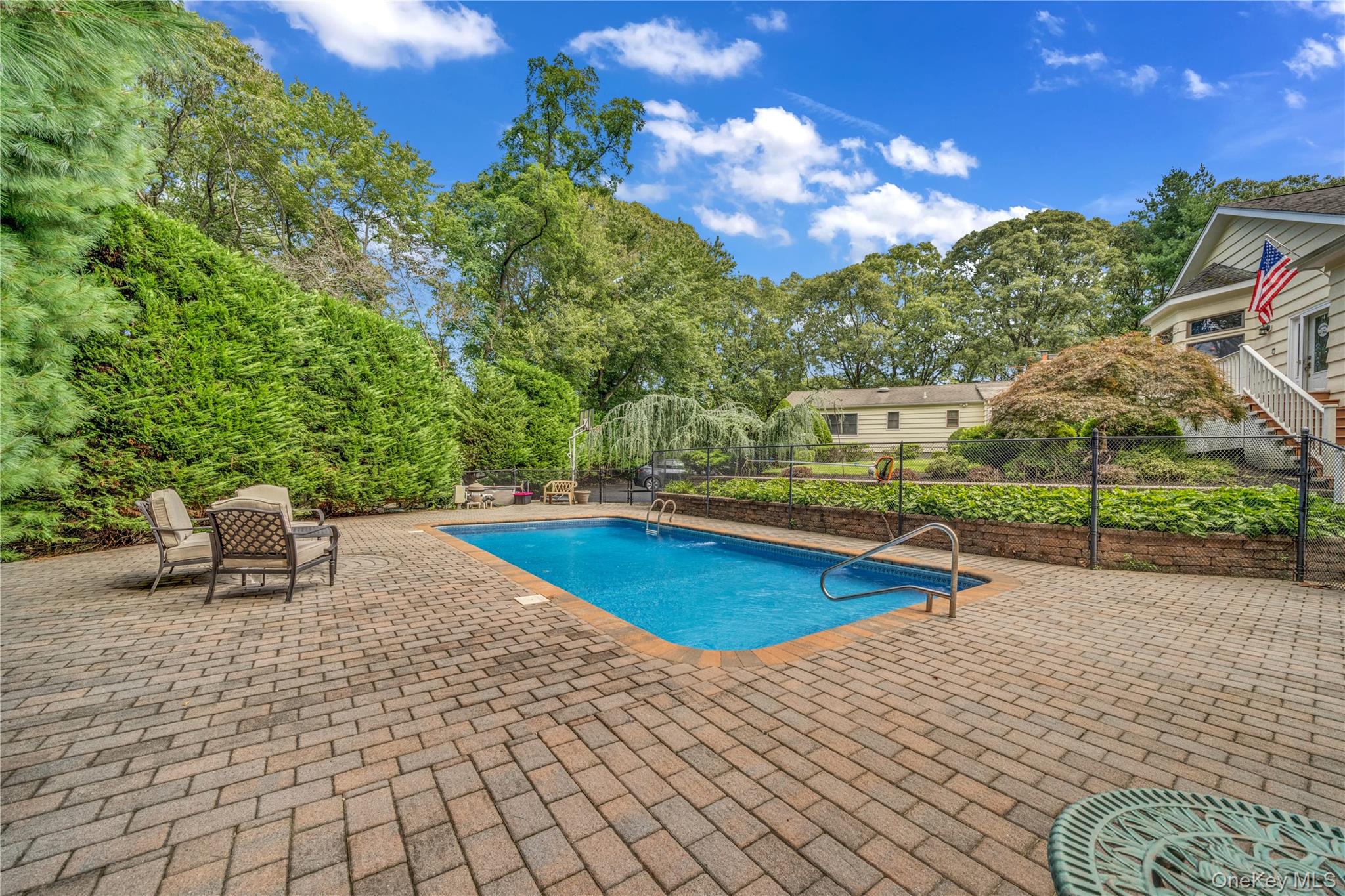 20 Old Route 25A – For Sale photo 12