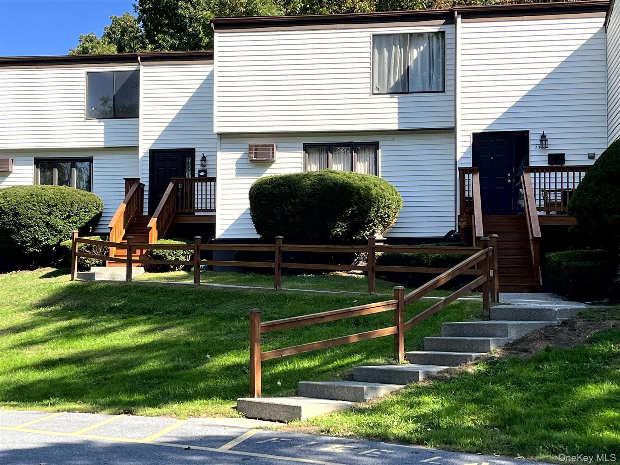 3 Hook Road, Unit 52 photo 2