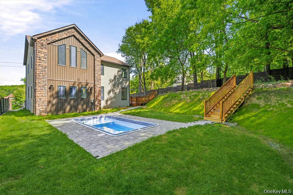26 Post Hill Road – For Sale photo 3