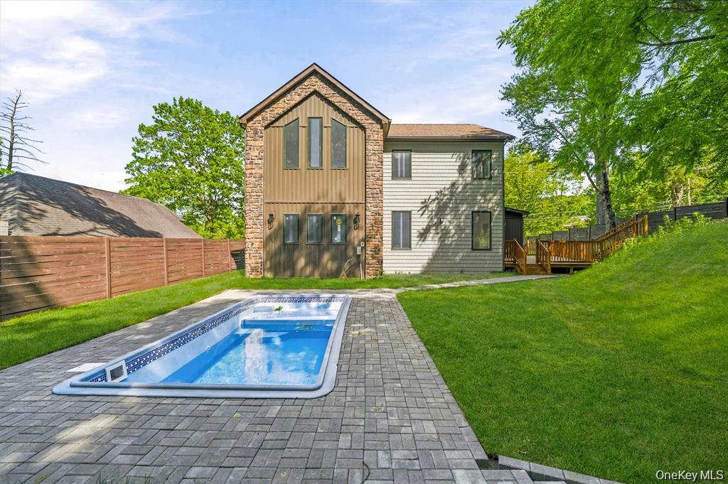 26 Post Hill Road – For Sale photo 4