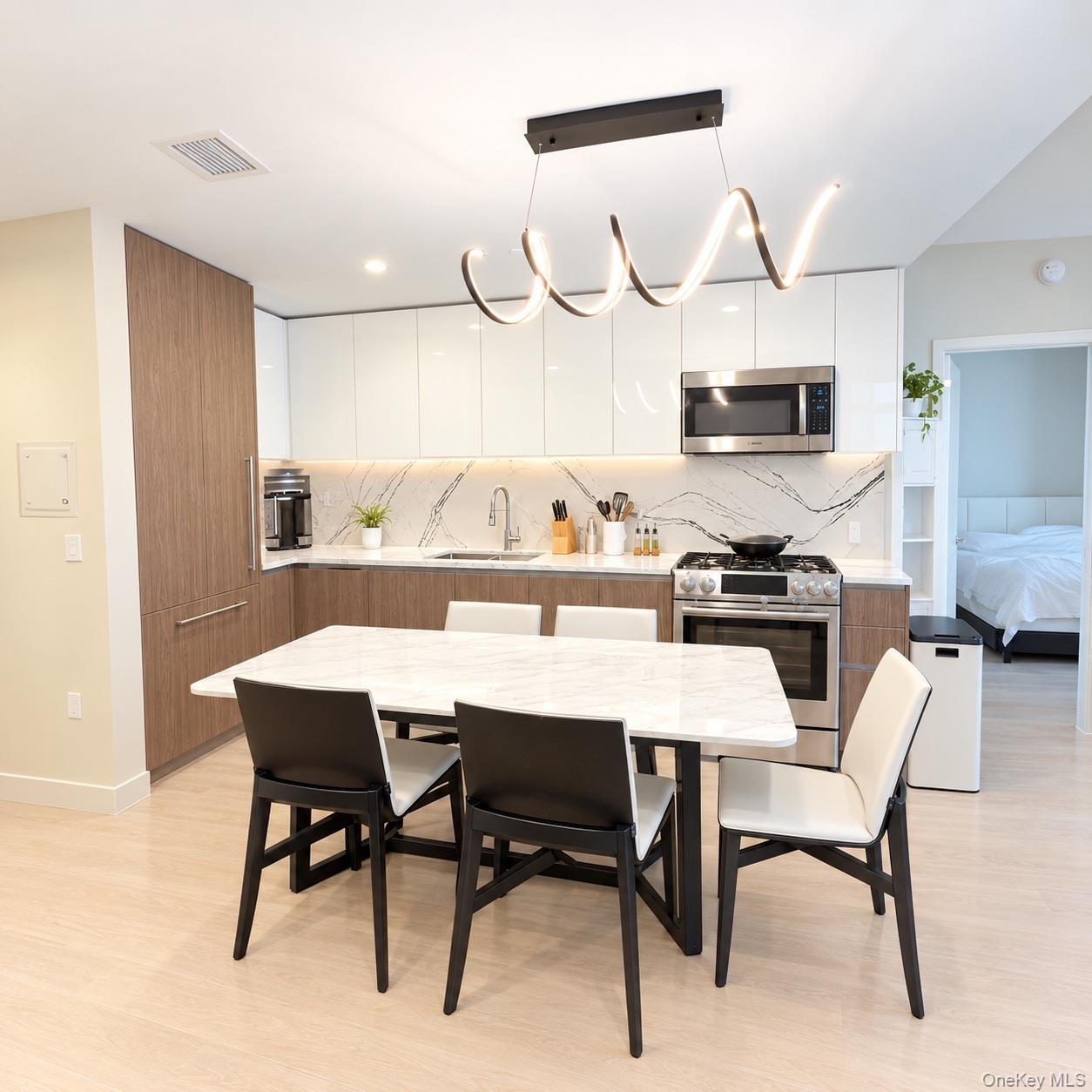 131-01 40th Road, Unit PH3D photo 3