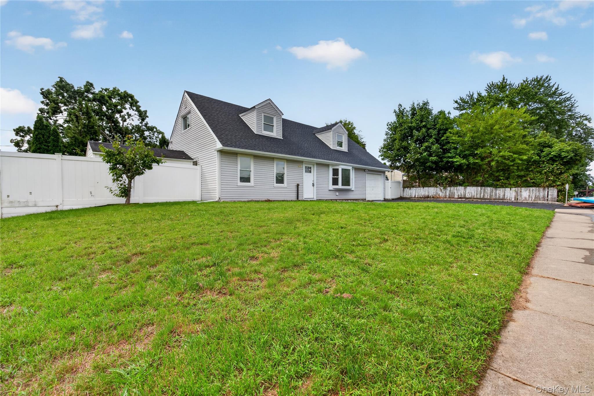 42 Clymer Street – For Sale photo 39