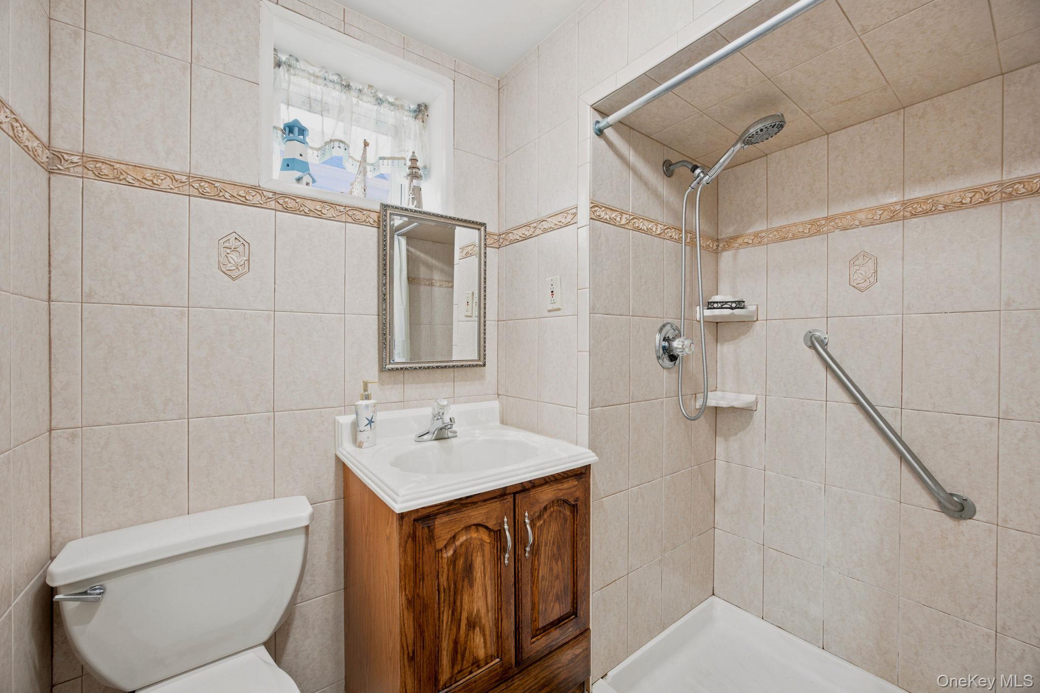 293 85th Avenue – For Sale photo 18