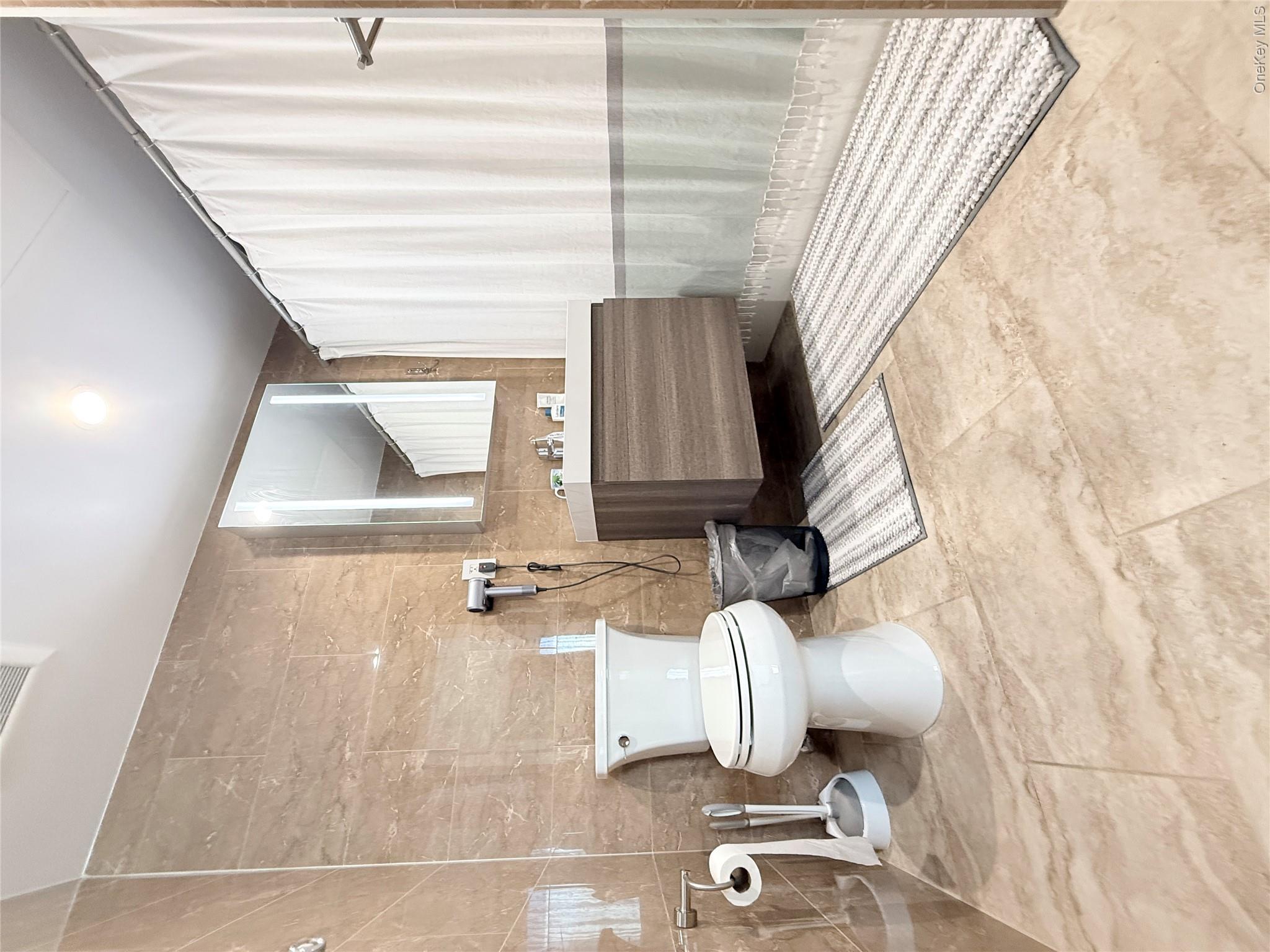 15353 77th Avenue, Unit 3C photo 9