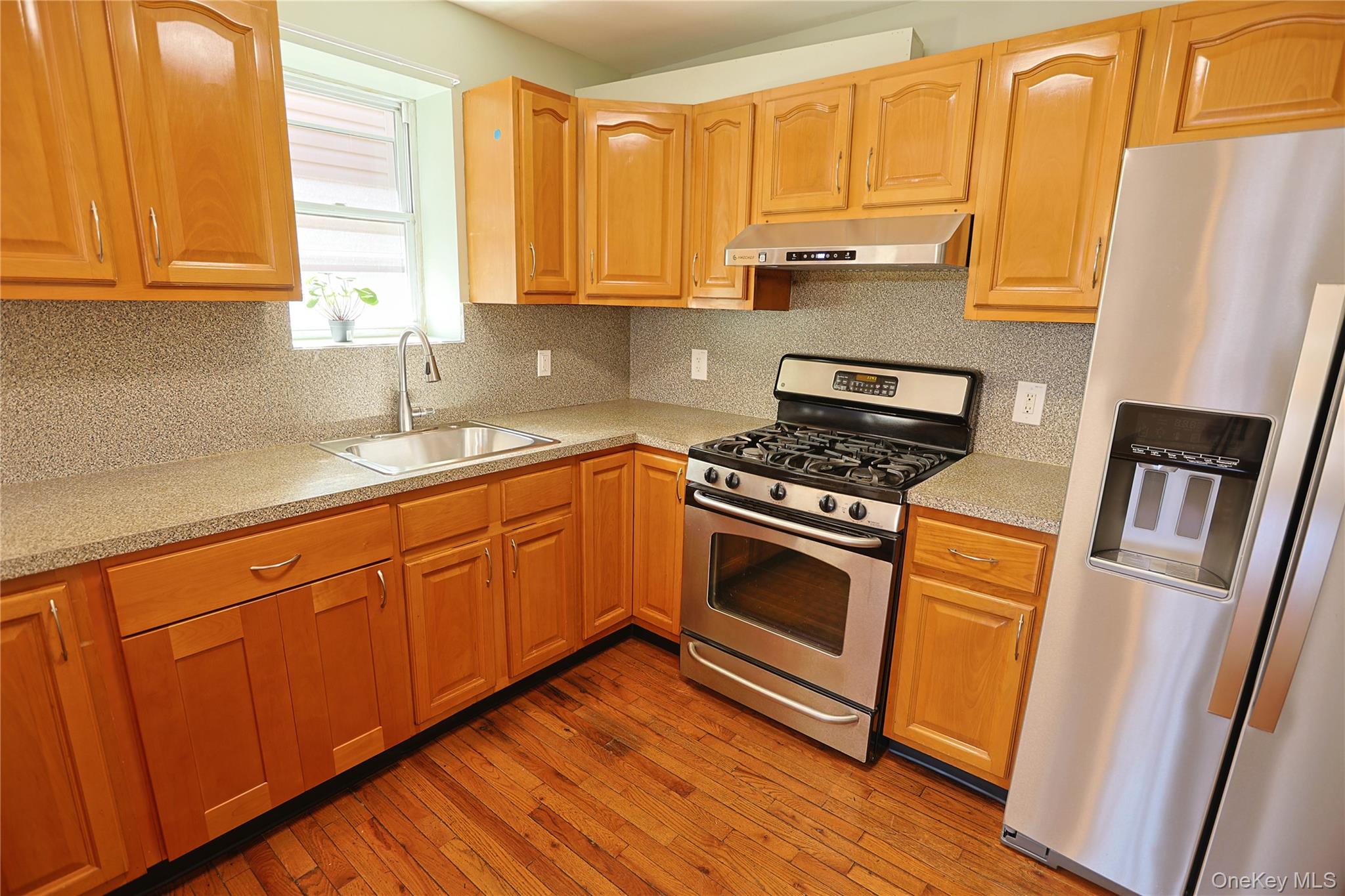 5636 Remsen Place, Unit 2FL photo 4