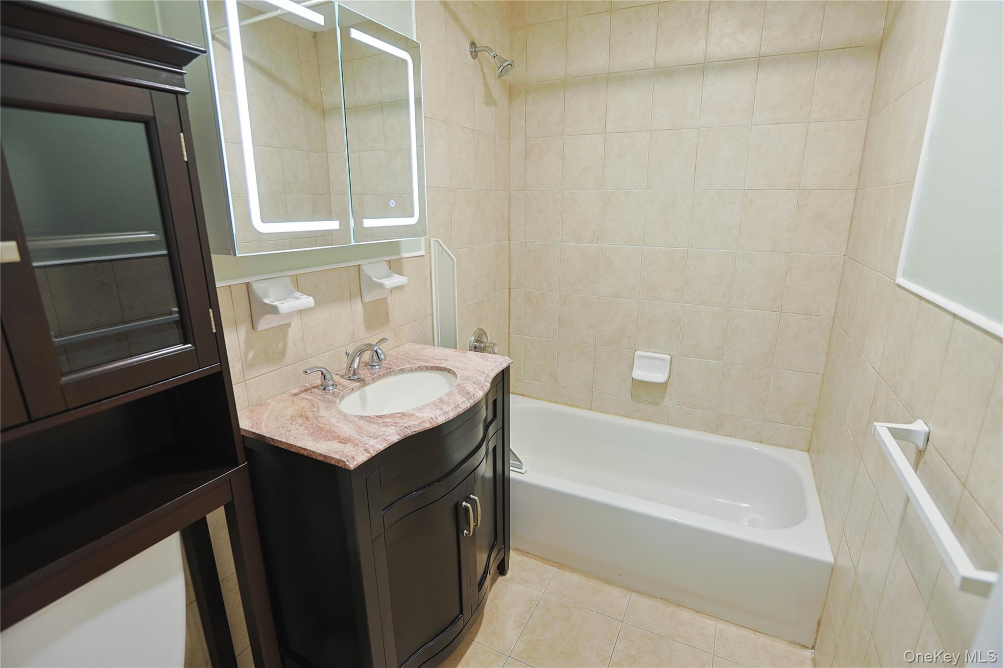5636 Remsen Place, Unit 2FL photo 12