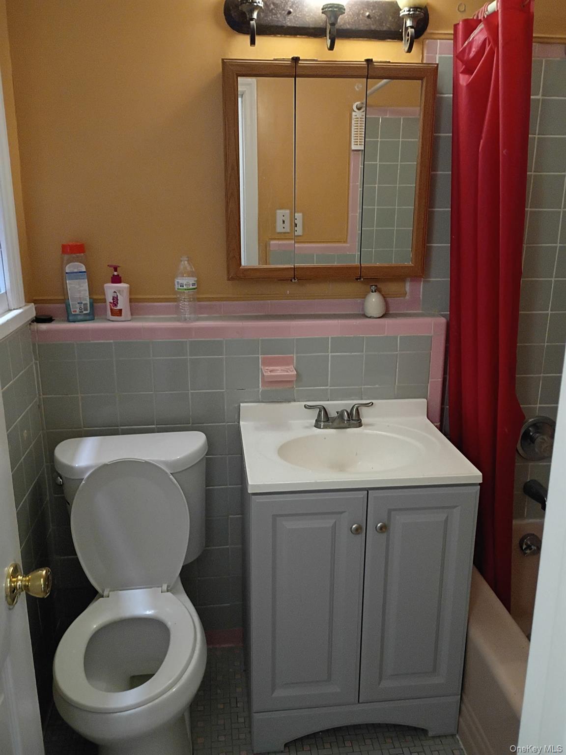 9515 93rd Street – For Rent photo 6