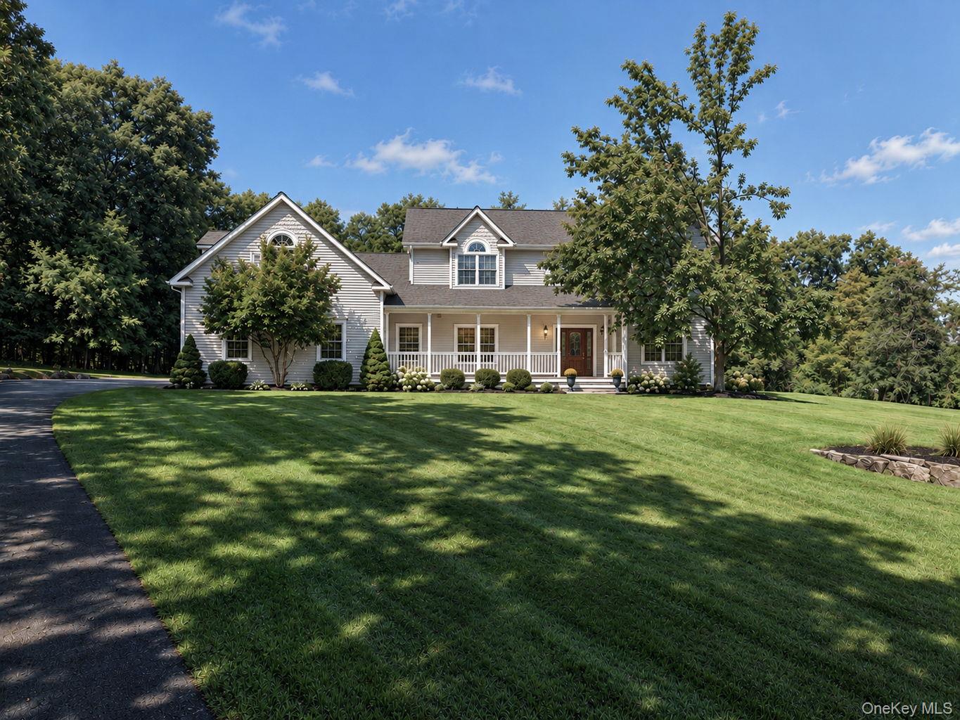 40 Sandra Lane – For Sale
