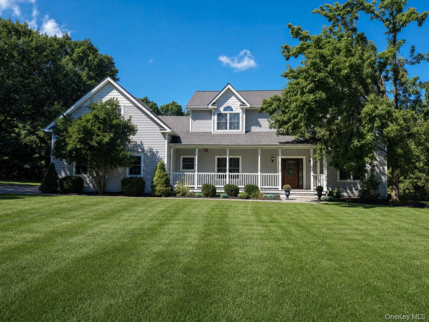 40 Sandra Lane – For Sale photo 2
