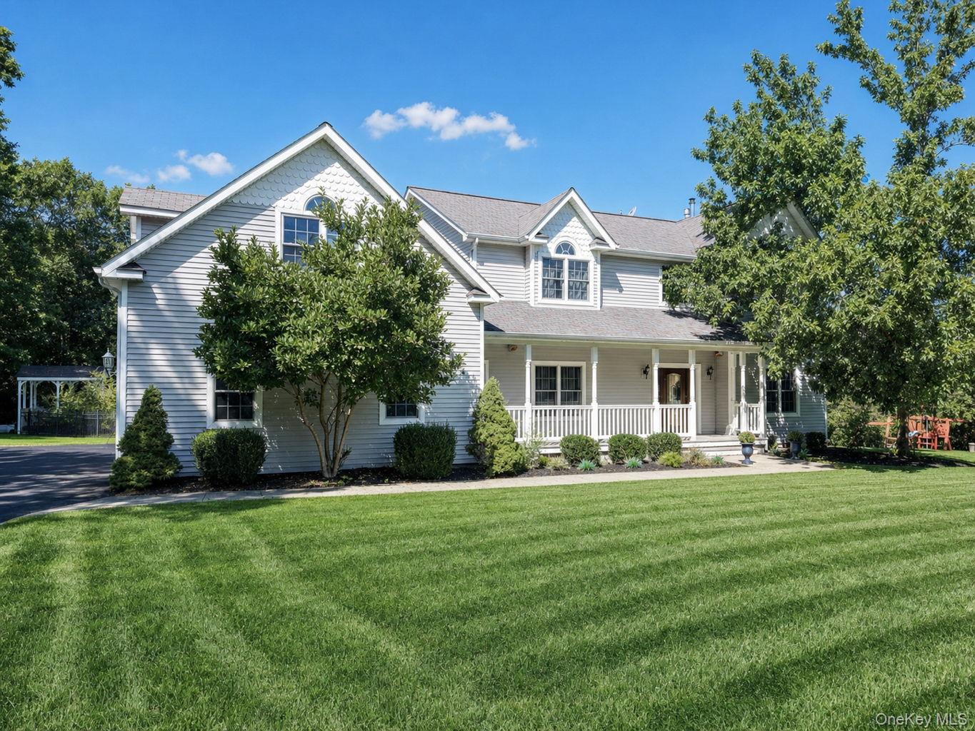 40 Sandra Lane – For Sale photo 3