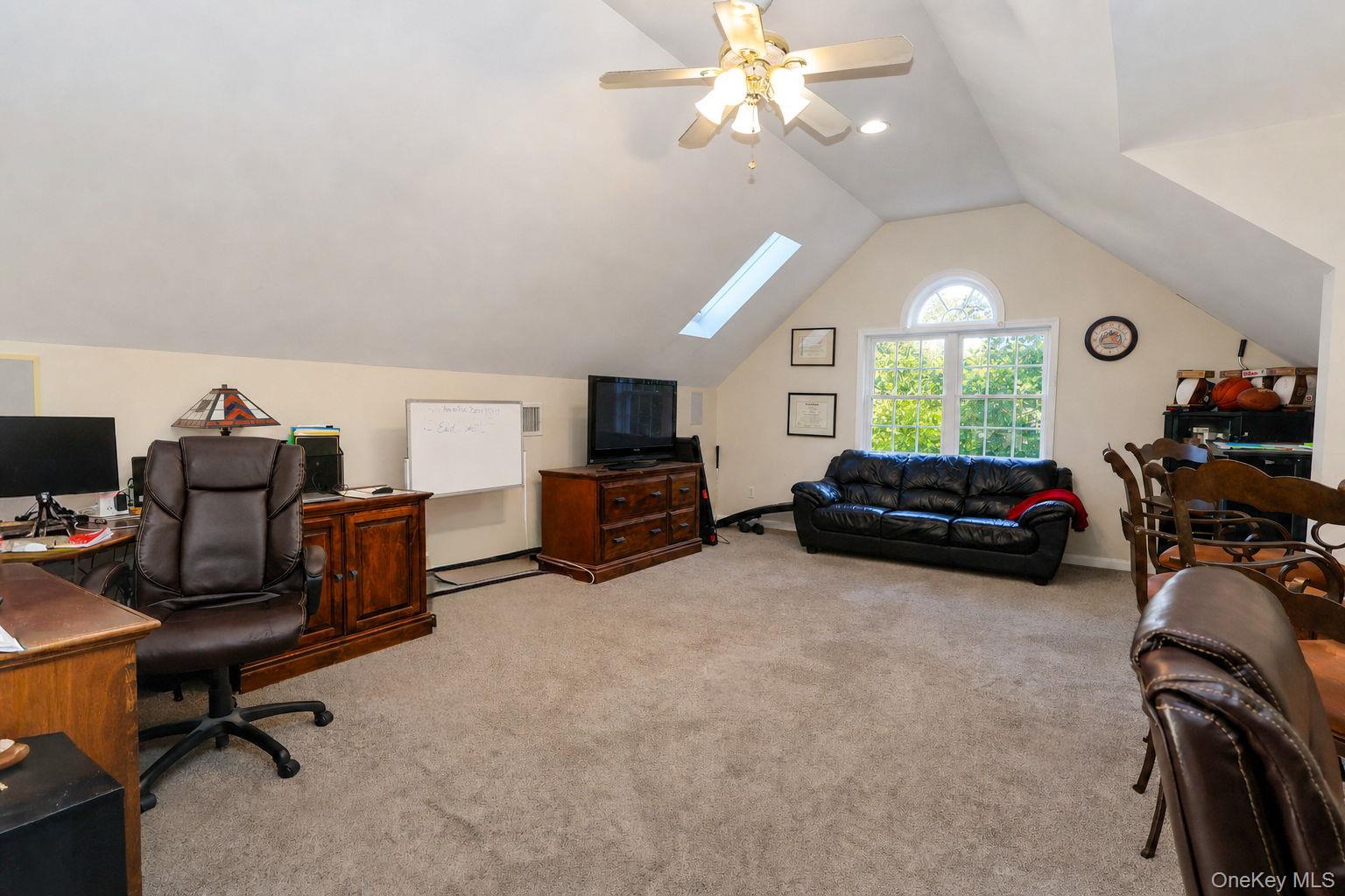40 Sandra Lane – For Sale photo 22