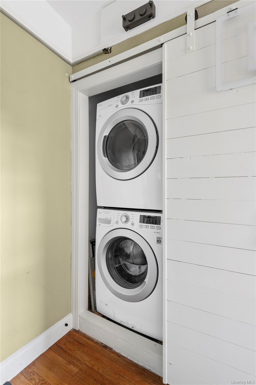 525 W 238th Street, Unit 3A photo 16