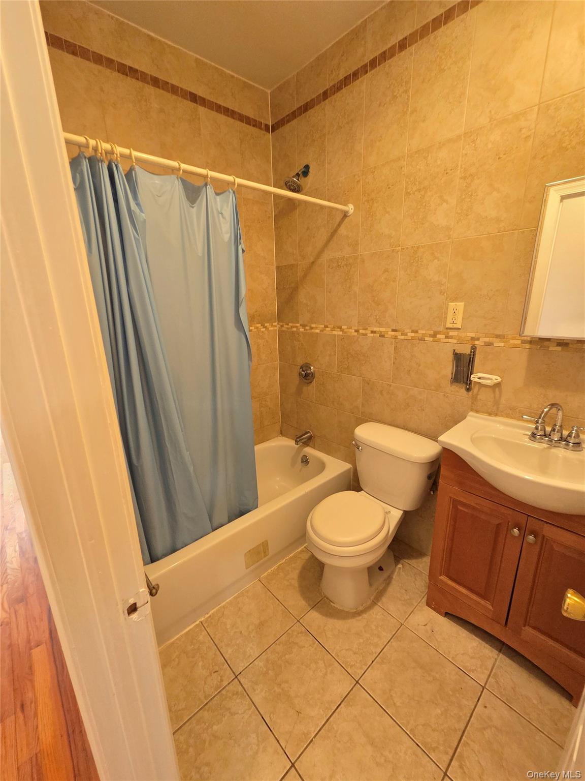 455 E 181st Street, Unit 2 photo 9