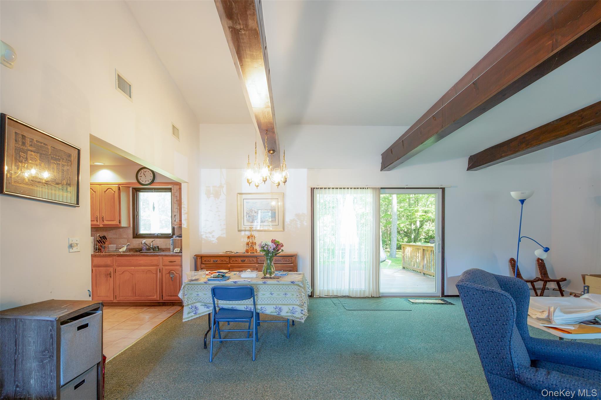 42 Squires Avenue – For Sale photo 3