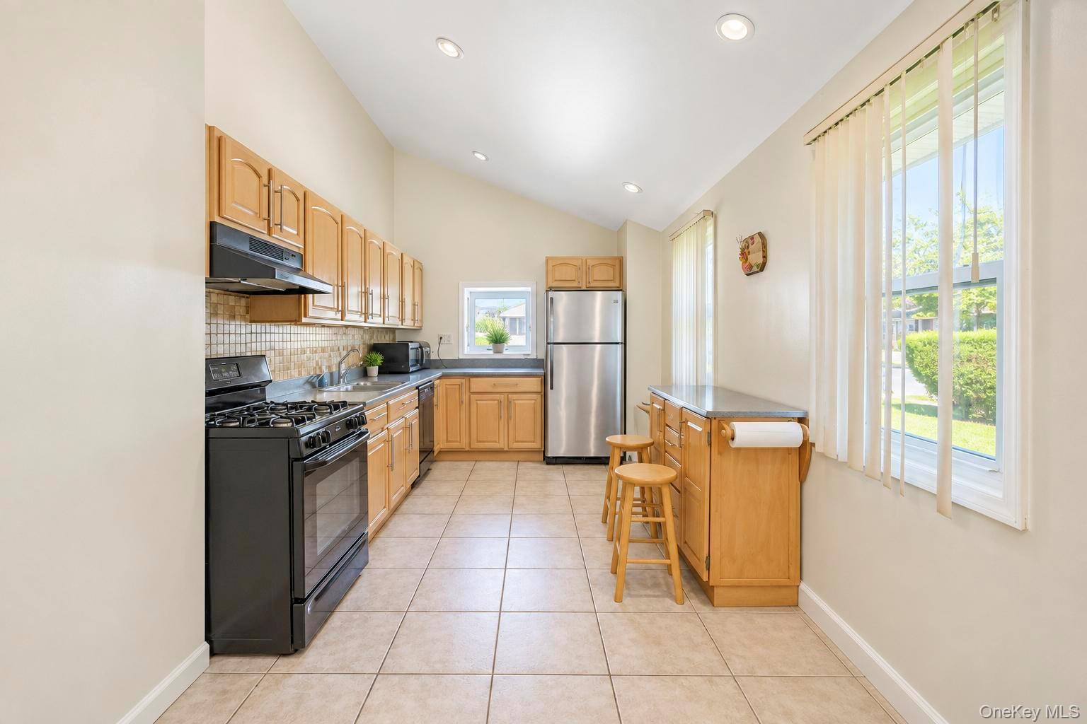 8 Norwalk Lane – For Sale photo 7